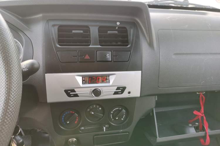 Used Dongfeng Xiaokang K07S 2019 1.2L Practical Version China VI Standard DK12
