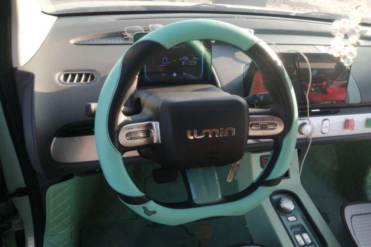 Used CHANGAN Lumin 2022 210km Sweet Edition
