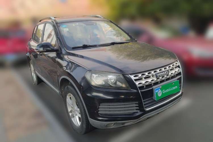 Used Yema T70 2015 1.8L Manual Luxury Model
