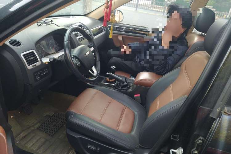 Used Yema T70 2015 1.8L Manual Luxury Model
