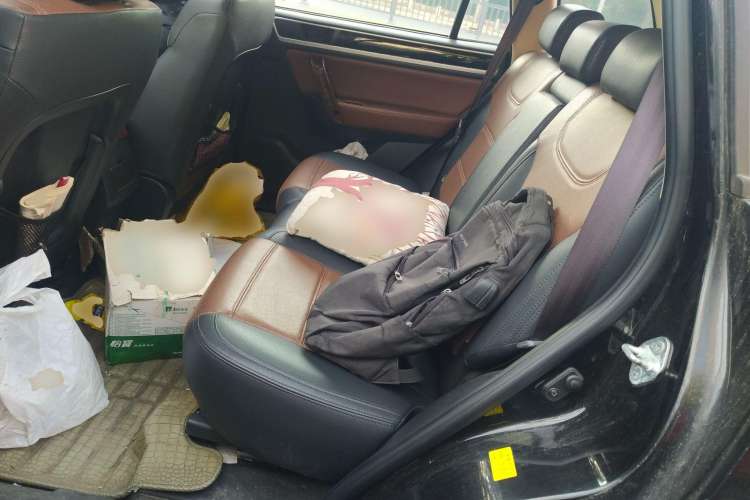 Used Yema T70 2015 1.8L Manual Luxury Model
