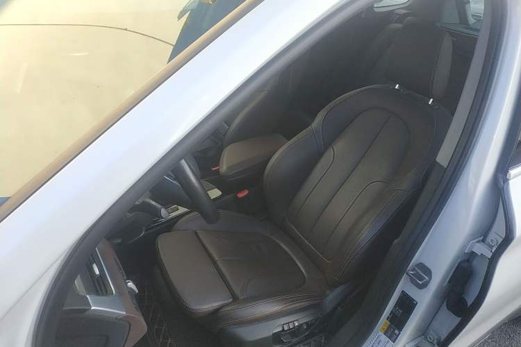 Used BMW X1 New Energy 2019 xDrive25Le Mileage Upgrade Version