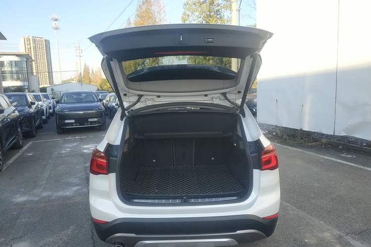 Used BMW X1 New Energy 2019 xDrive25Le Mileage Upgrade Version