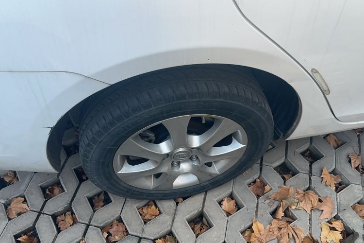 Used BYD e5 2017 300 Prestige Edition
