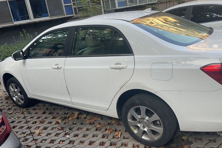 Used BYD e5 2017 300 Prestige Edition
