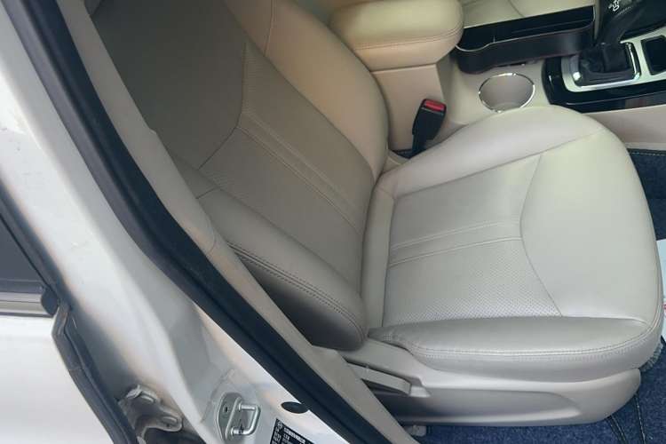 Used BYD e5 2017 300 Prestige Edition
