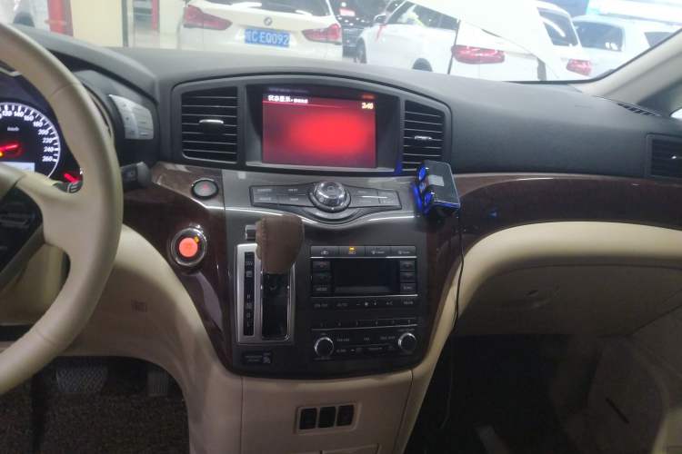 Used Nissan Quest 2015 3.5L SL