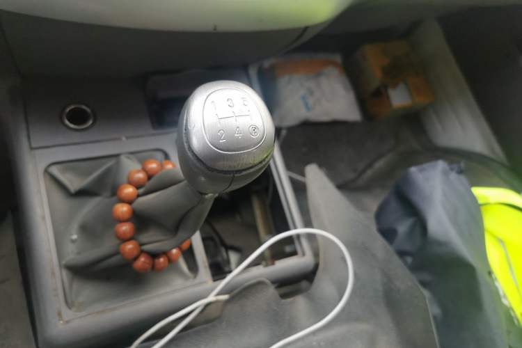 Used Jinbei Hiace 2020 2.0L Classic Luxury Version Standard Top-Emission Standard VI 1TZS
