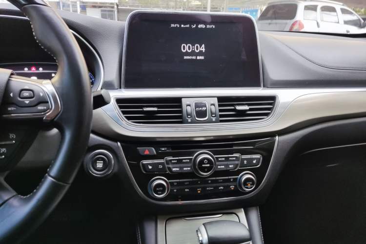 Used GAC Trumpchi GA8 2017 320T Luxury Edition
