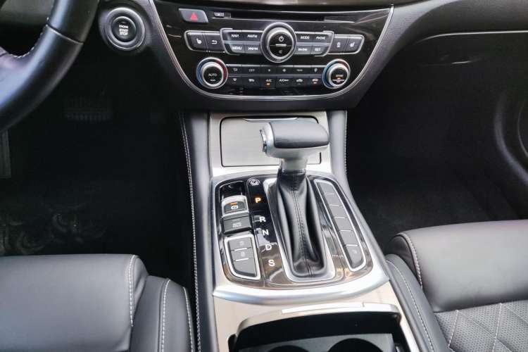 Used GAC Trumpchi GA8 2017 320T Luxury Edition
