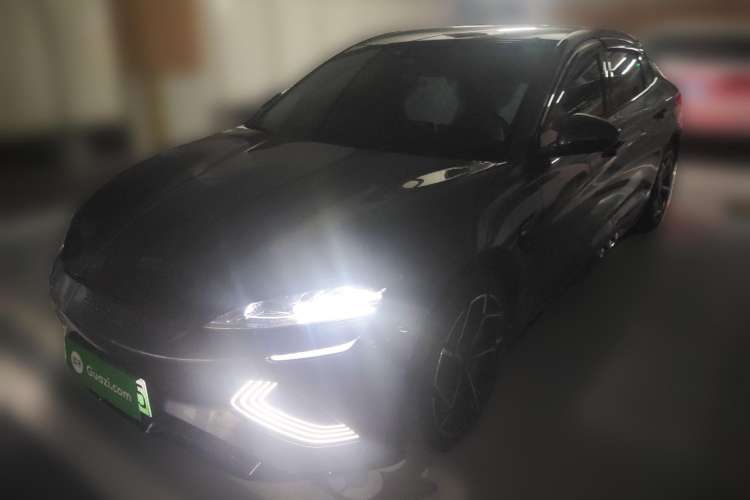 Used BYD Seal 2022 700 km Long-Range Rear-Wheel-Drive Version