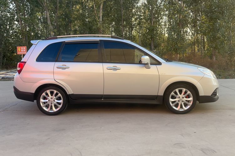 Used Suzuki Liana A6 2016 Hatchback 1.4L Manual Enjoyment Model
