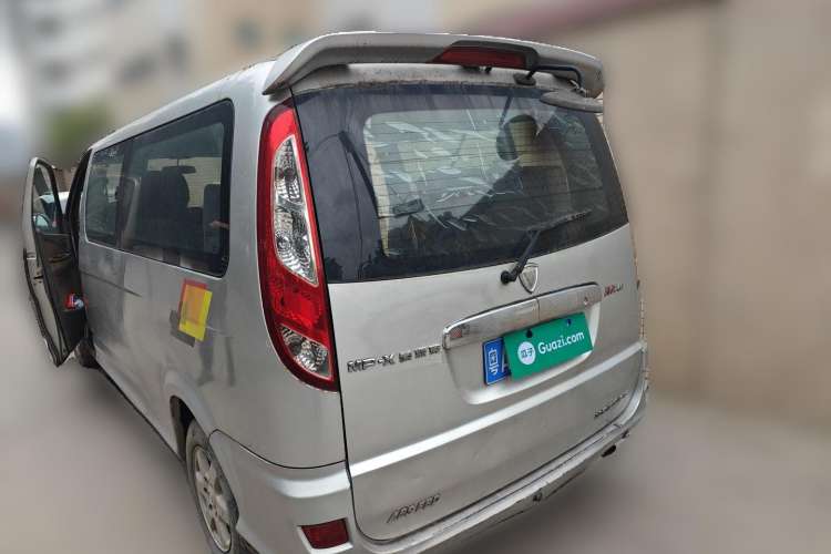 Used Foton MP-X E 2010 2.4L Wealthy Express Comfort Edition M240SL-4G64
