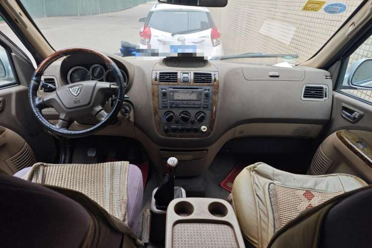 Used Foton MP-X E 2010 2.4L Wealthy Express Comfort Edition M240SL-4G64
