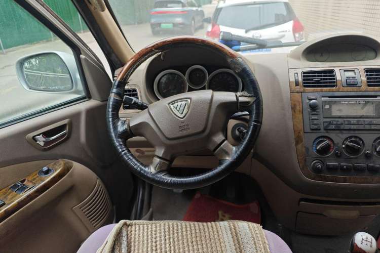 Used Foton MP-X E 2010 2.4L Wealthy Express Comfort Edition M240SL-4G64

