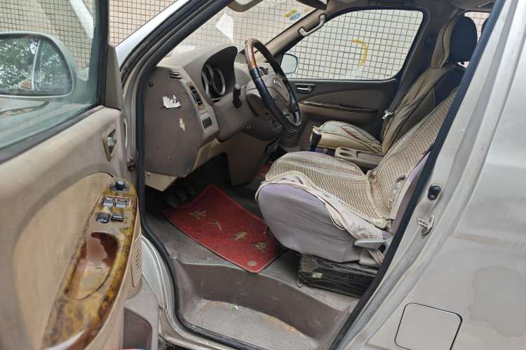 Used Foton MP-X E 2010 2.4L Wealthy Express Comfort Edition M240SL-4G64
