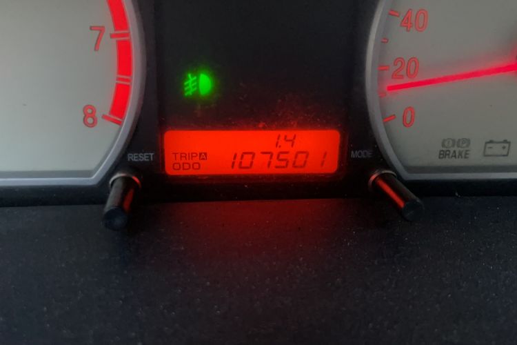 Used Hyundai MoInca 2009 1.8L Manual Luxury Edition GL