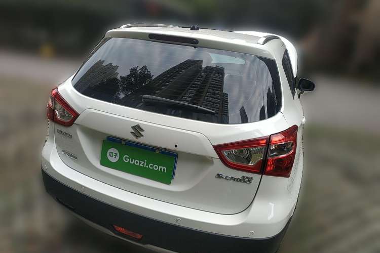 Used Suzuki S-Cross 2014 1.6L CVT Two-Wheel Drive Elite Version
