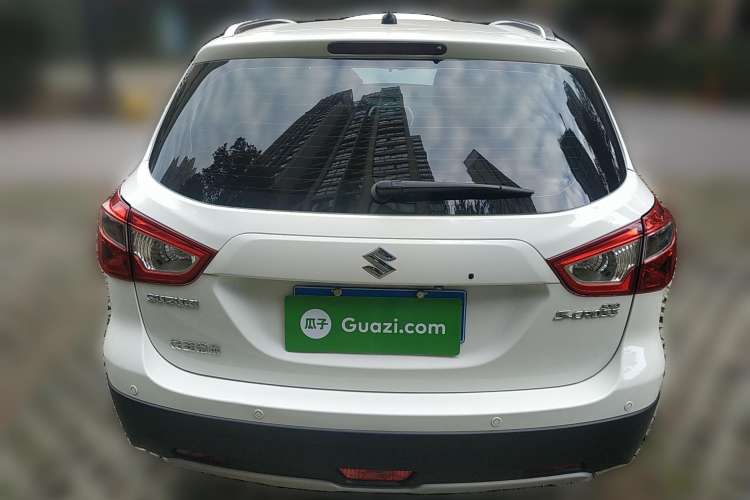 Used Suzuki S-Cross 2014 1.6L CVT Two-Wheel Drive Elite Version
