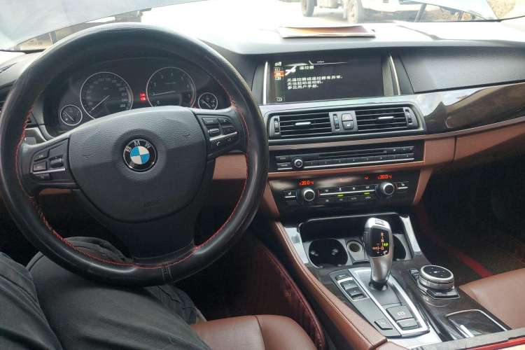 Used BMW 5 Series 2014 525Li Leading Model