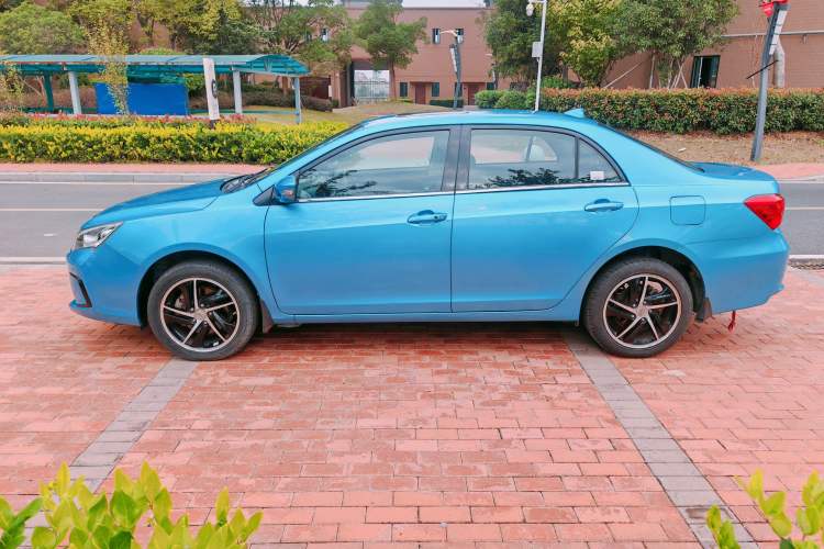 Used BYD Qin New Energy 2014 1.5T Cool Black Knight Flagship Model
