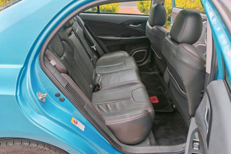 Used BYD Qin New Energy 2014 1.5T Cool Black Knight Flagship Model
