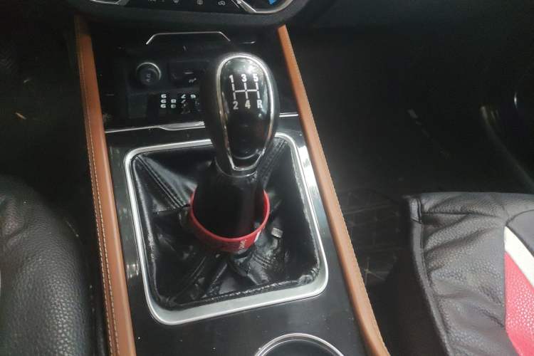 Used Zotye T300 2017 1.5L Manual Luxury Model