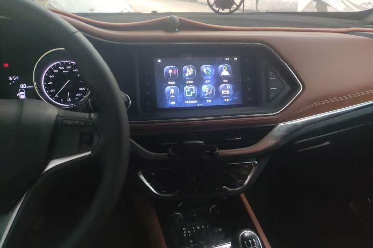 Used Zotye T300 2017 1.5L Manual Luxury Model