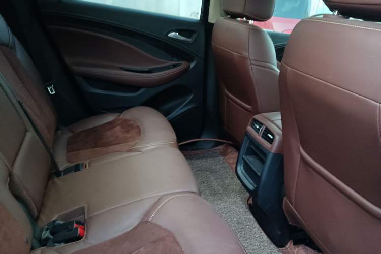 Used Buick Envision 2016 20T Four-Wheel Drive Luxury Model
