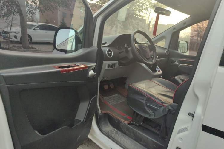 Used JAC M3 2018 1.6L Express Edition 7-Seater Driver Seat