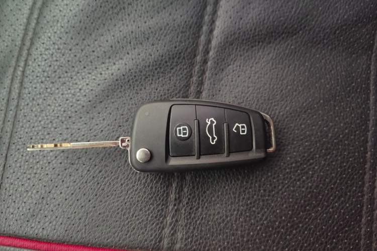 Used JAC M3 2018 1.6L Express Edition 7-Seater Vehicle Key