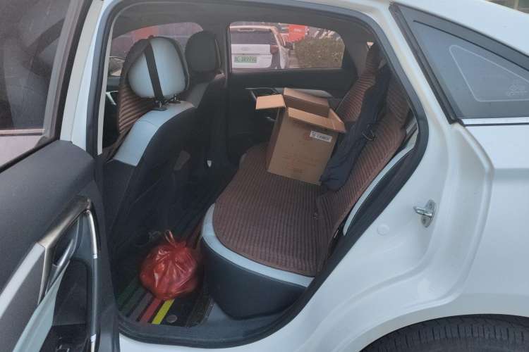 Used BAIC Beijing EU5 2019 R600 Smart Fashion Edition