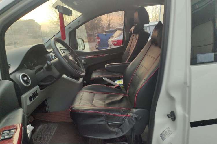 Used JAC M3 2018 1.6L Express Edition 7-Seater Left Front Seat