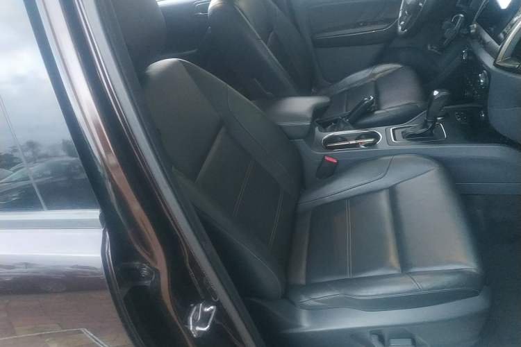 Used Ford Everest 2016 2.0T Gasoline Automatic 4x4 Flagship Edition