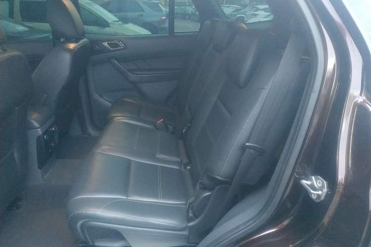 Used Ford Everest 2016 2.0T Gasoline Automatic 4x4 Flagship Edition