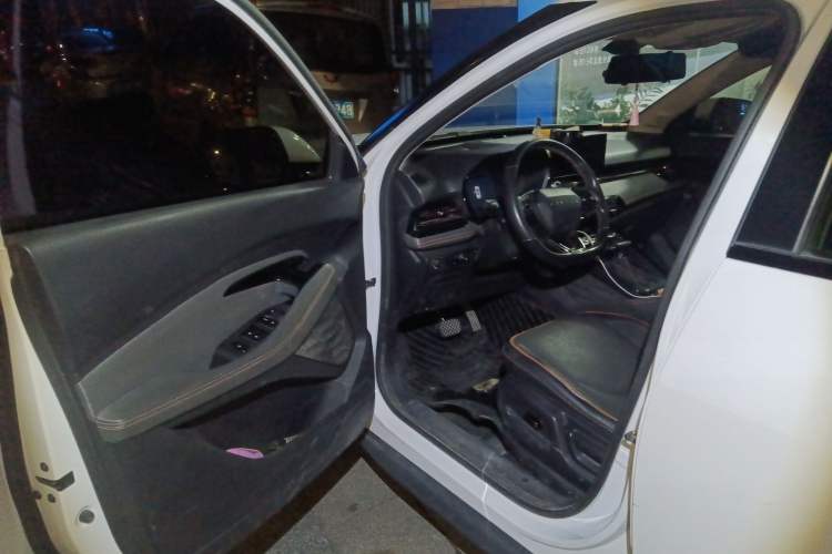 Used Baojun RS-3 2020 1.5L CVT Smart Luxury Edition
