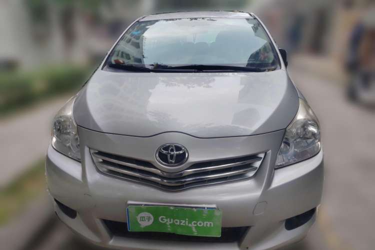 Used Toyota Verso 2014 Starlight 180E CVT Elite Multi-Function Edition