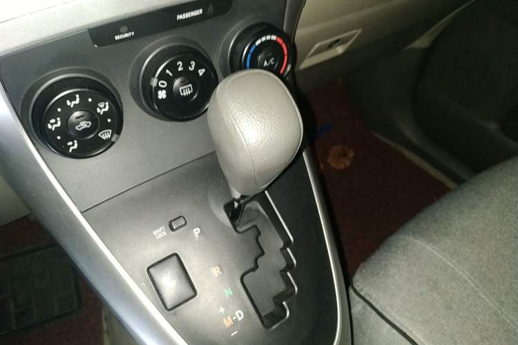 Used Toyota Verso 2011 180E CVT Elite Edition
