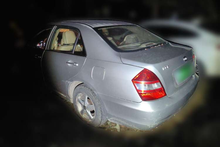 Used BYD F6 2009 New Wealth Edition 2.0L Manual Comfort Model