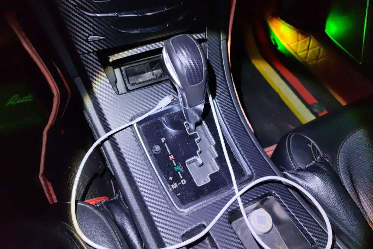 Used Zotye Z500 2015 1.5T CVT Luxury Model
