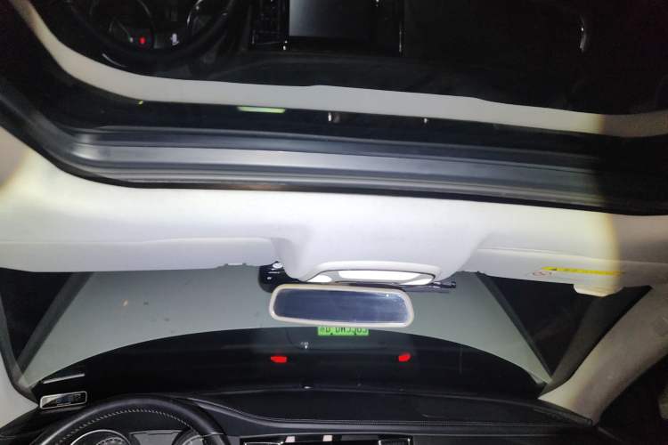 Used Zotye SR7 2016 1.5T CVT Cube Heart Edition China V Standard
