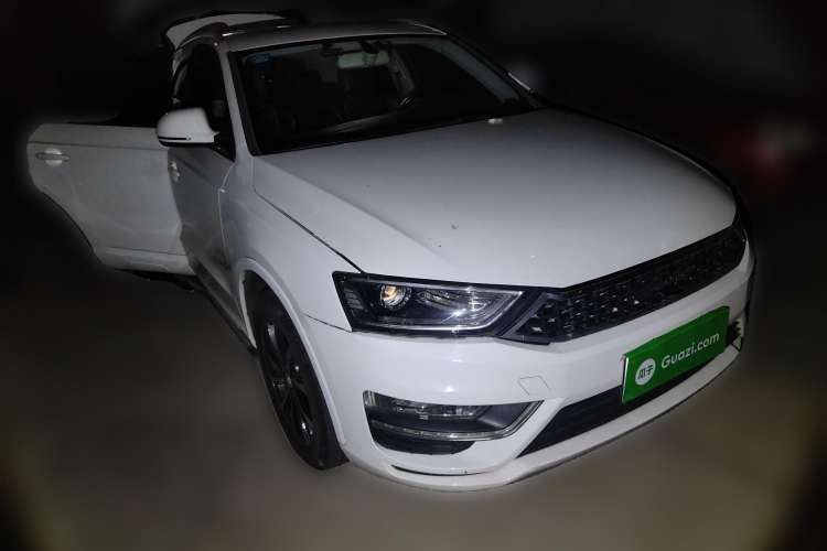 Used Zotye SR7 2016 1.5T CVT Cube Heart Edition China V Standard
