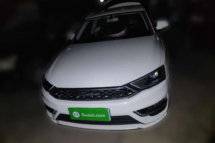 Used Zotye SR7 2016 1.5T CVT Cube Heart Edition China V Standard
