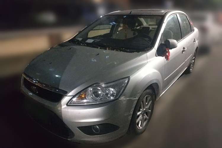 Used Ford Focus 2009 Sedan 1.8L Automatic Fashion Edition