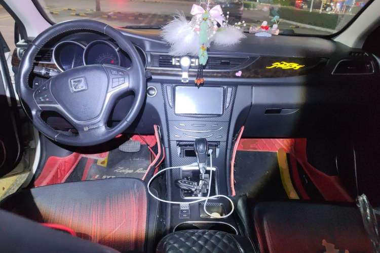 Used Zotye Z500 2015 1.5T CVT Luxury Model
