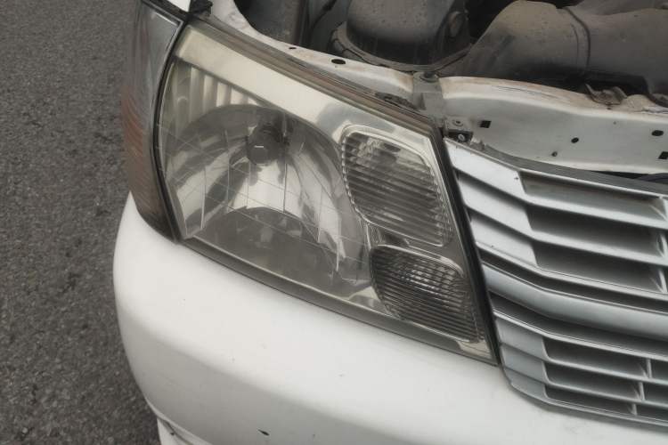 Used Jinbei Grace 2016 2.0L Standard Delivery Version
