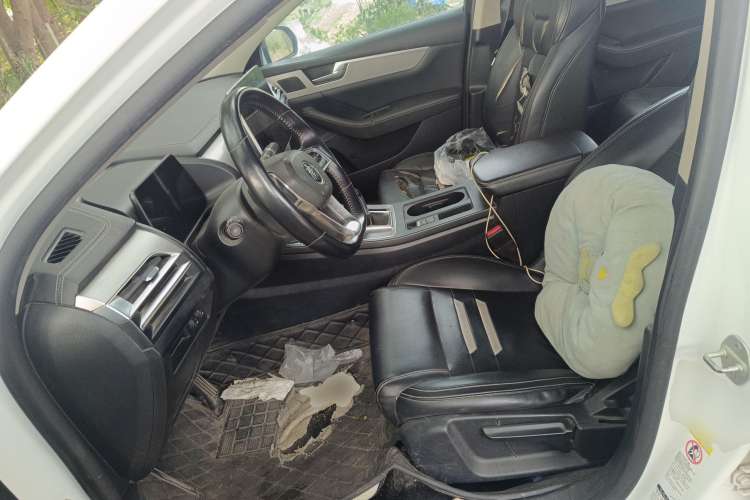 Used BYD Qin Pro 2019 Super Edition 1.5TI Automatic Smart Connect FENGSHANG Model China VI Standard