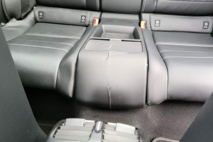 Used Mercedes-Benz C-Class 2013 C 180 Coupe
