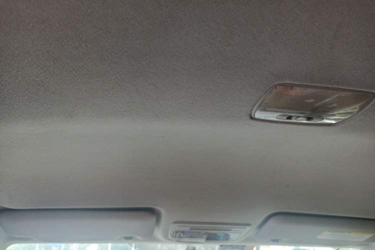 Used Honda Vezel 2015 1.5L manual two-wheel drive Comfort trim level
