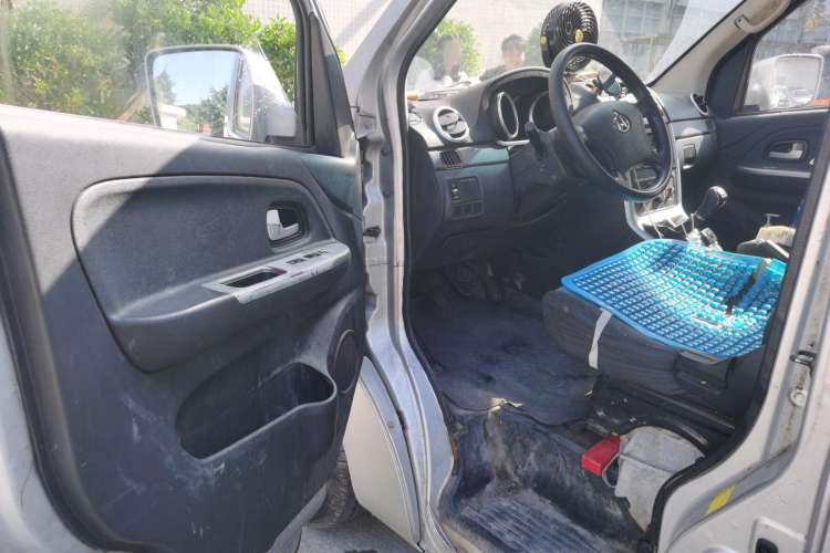 Used Chana Ruixing M90 2018 2.0L Value-Added Flat-Top Liftback 6-Seater 4G94S